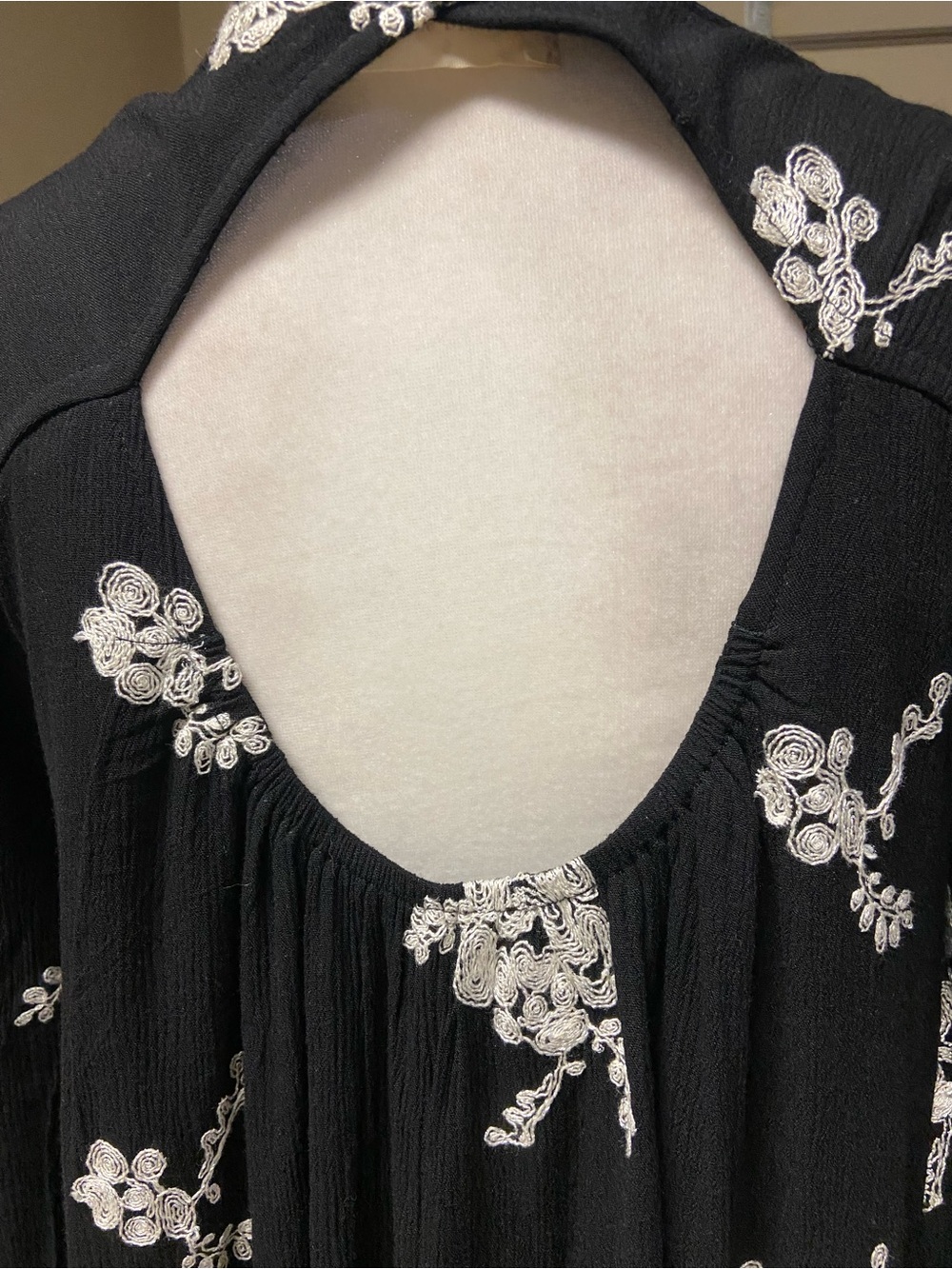 Altar'd State Black Embroidered Boho Swing Mini Dress Keyhole Back Size S Lined - Picture 12 of 12